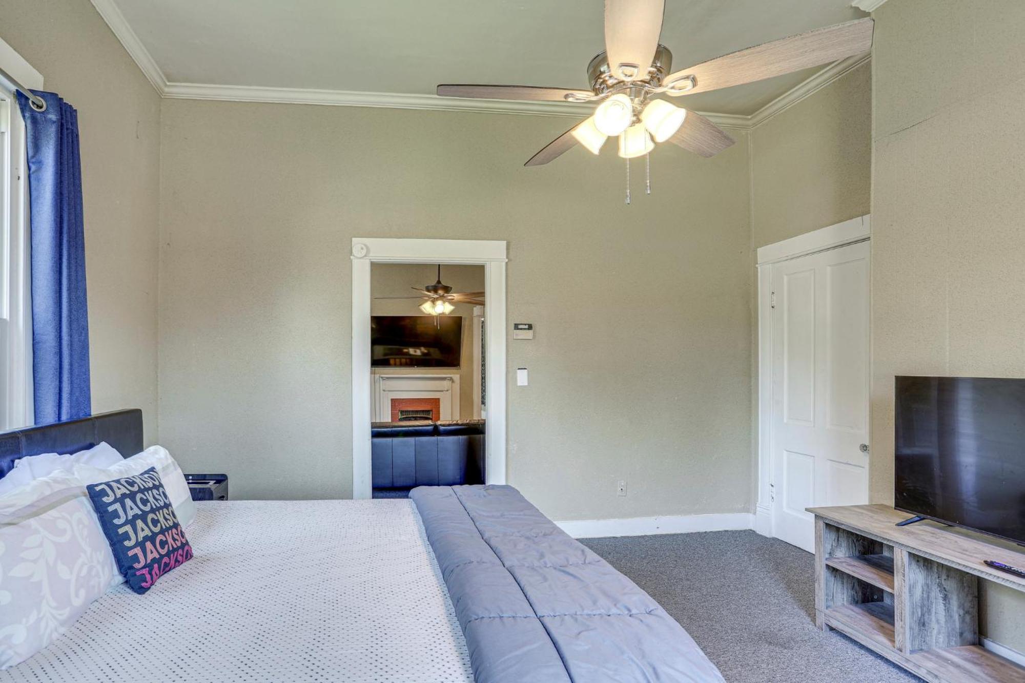 Historic Highland-Game Room & King Beds Entire Home Jackson Bagian luar foto