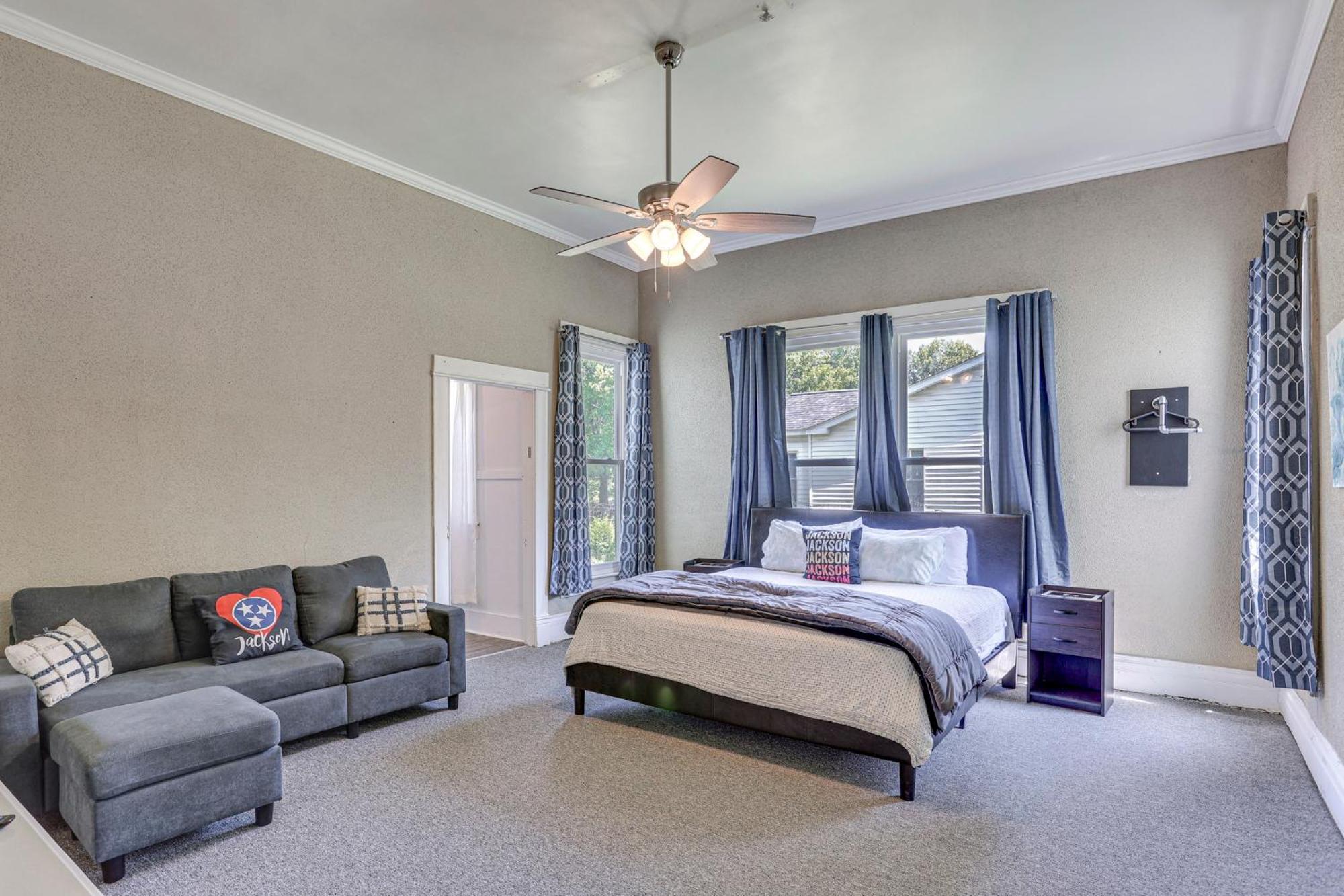 Historic Highland-Game Room & King Beds Entire Home Jackson Bagian luar foto